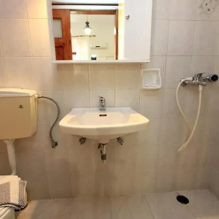 בית הארחה Center