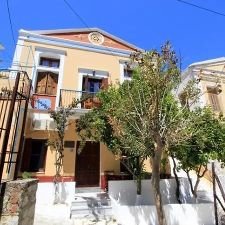 Πανσιόν Center 3*