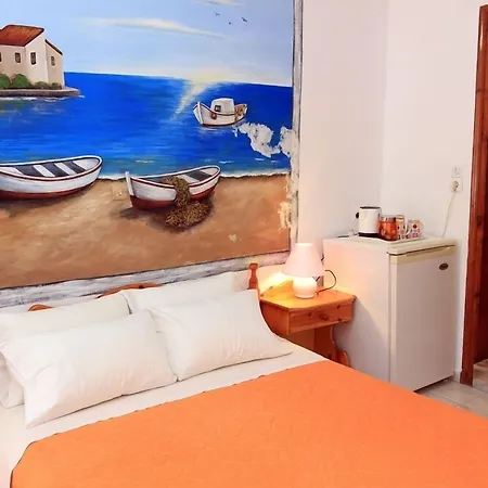 Center Πανσιόν 3*