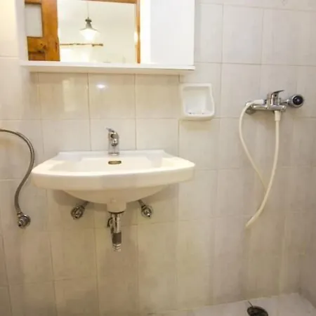 Center Πανσιόν Σύμη